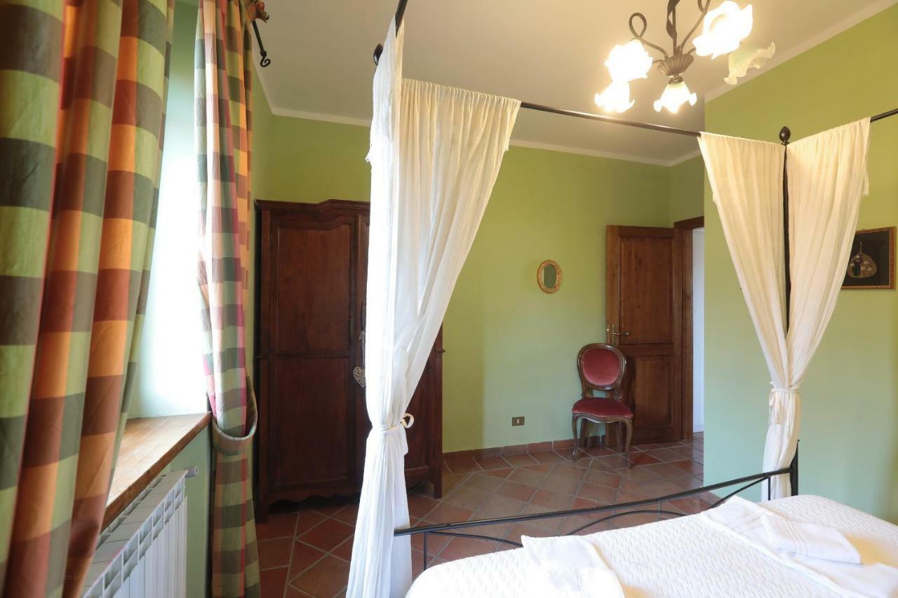Agriturismo Ai Due Cedri Capranica Exterior foto